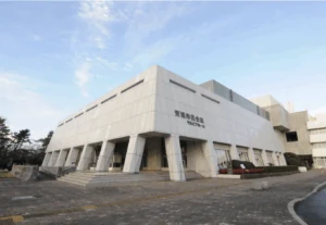 会場 安城市民会館の外観